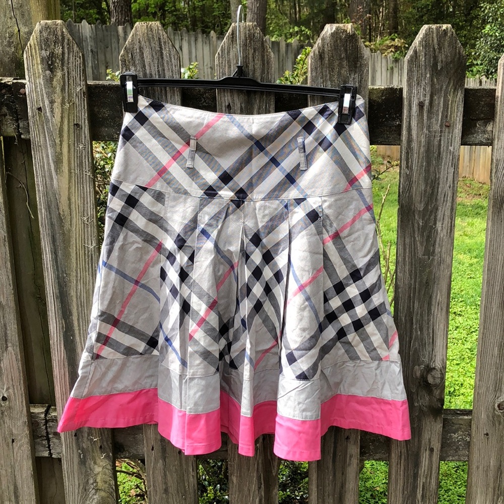 Burberry plaid skirt